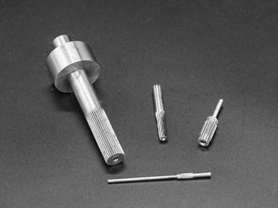 Engranajes de módulo pequeño