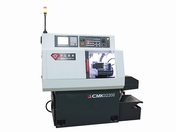 Torno CNC tipo herramienta múltiple